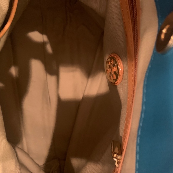 Tory Burch  Small  Two Tone Blue Jaden Tote - Picture 5 of 7